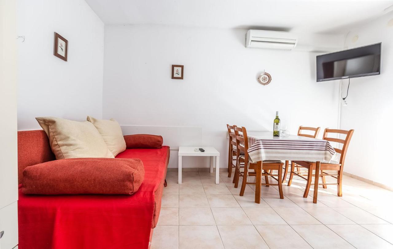 Dubravka Apartment Porec Exterior photo